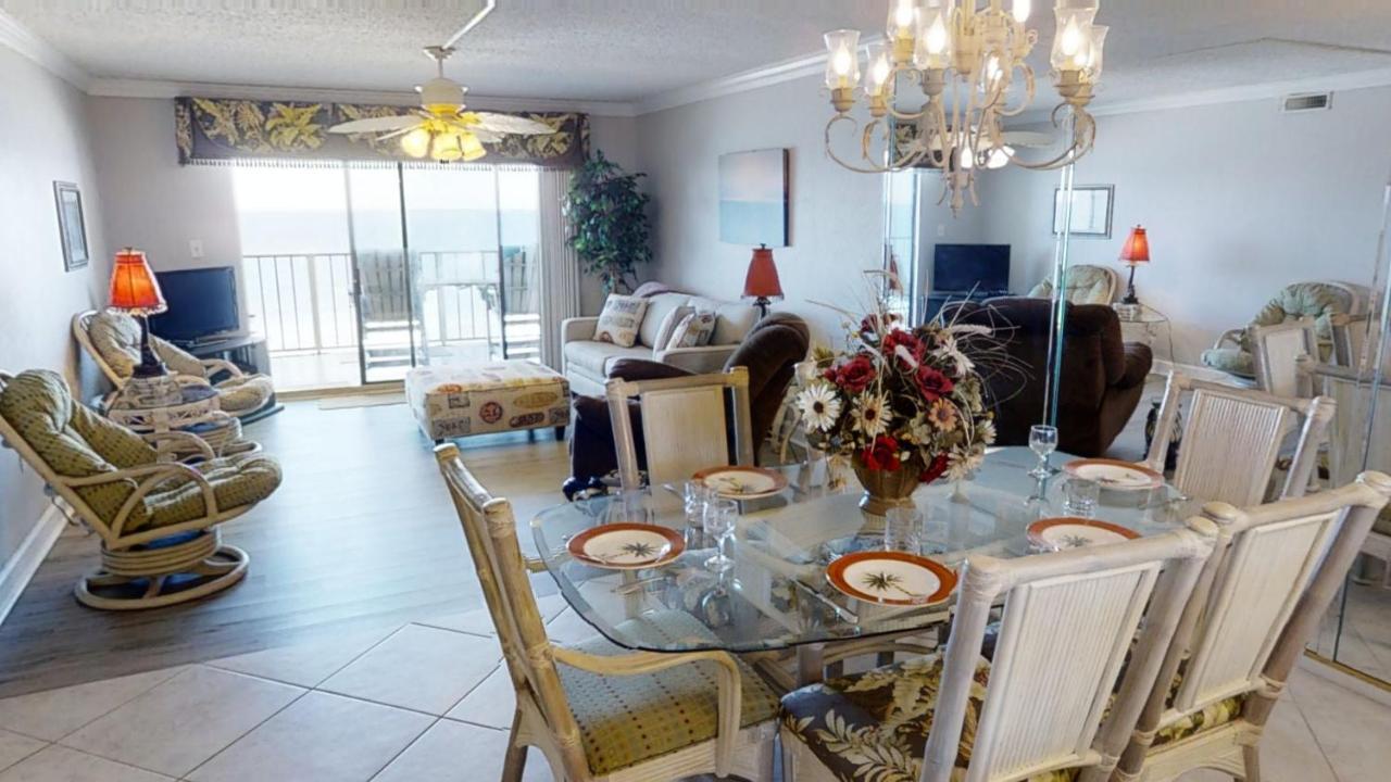 Holiday home Regency Towers 613